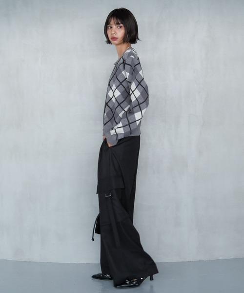 PAGEBOY(ページボーイ)の「ループアーガイルカーディガン(カーディガン/ボレロ・レディース・ブラウン/グレー/ブラック・FREE)」の7枚目の写真