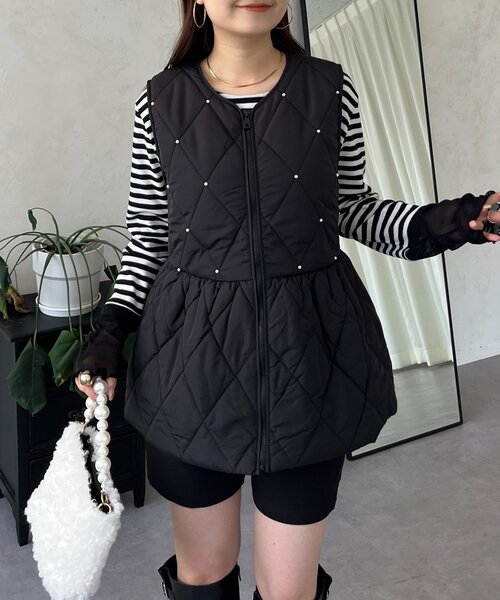 prose verse(プロズヴェール)の「キルティングパールペプラムジレ(ベスト・レディース・ブラック・LARGE/MEDIUM)」の2枚目の写真