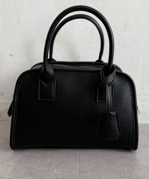 Chez toi（シェトワ）の「チャーム付き2WAYミニボストン（ボストンバッグ・レディース・ブラウン/シルバー/ブラック・FREE）」の4枚目の写真