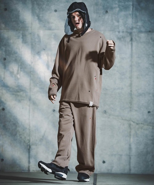 GLIMCLAP（グリムクラップ）の「msw1763-Card Stitch Emblem Sweat shirt スウェットプルオーバー(192-033-gla-cf)（スウェット・メンズ・ブラック/オフホワイト/ミックスグレー/ブラウン系その他・S/M/L）」の22枚目の写真