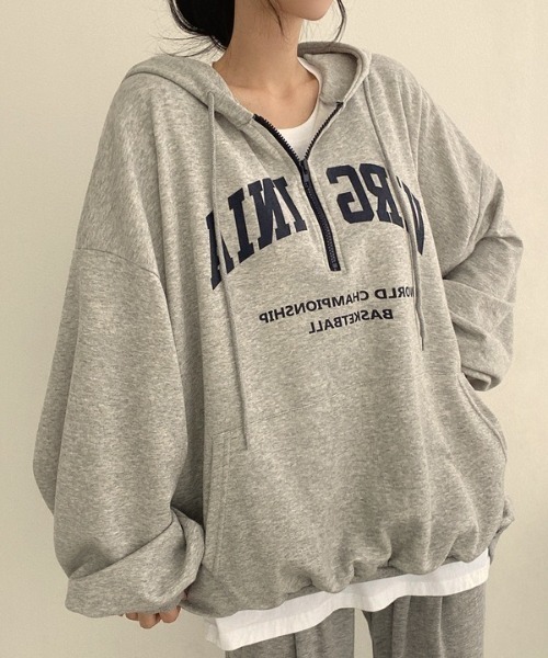 SHEPP(シープ)の「フロントロゴ ハーフジップ フーディー(パーカー・レディース・アイボリー/ブラック/グレー・M/L)」の12枚目の写真