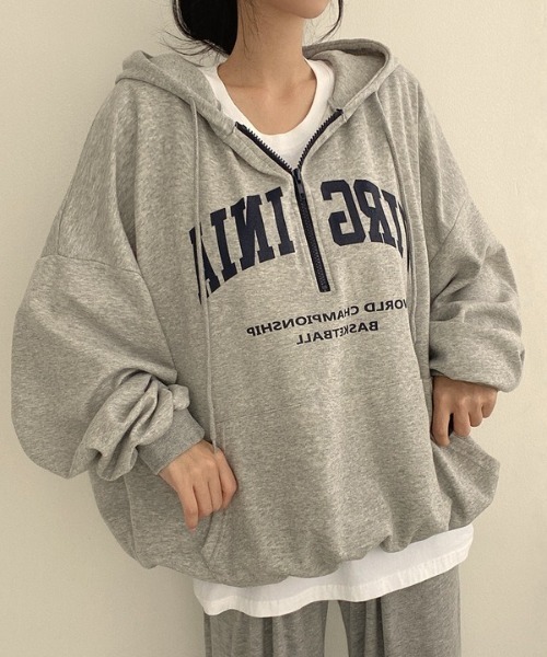 SHEPP(シープ)の「フロントロゴ ハーフジップ フーディー(パーカー・レディース・アイボリー/ブラック/グレー・M/L)」の14枚目の写真