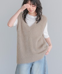 ふわふわシャギーニットベスト
