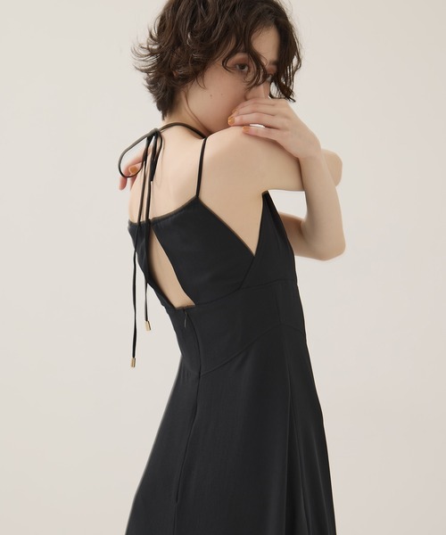 EMILY ODA(エミリーオダ)の「【EMILYODA/エミリーオダ】Halter Neck Dress/ホルターネックドレス(ワンピース・レディース・ブラック・1)」の3枚目の写真