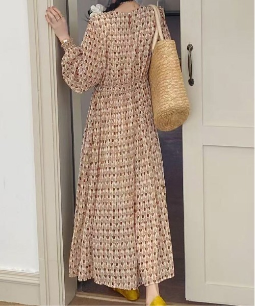 セール】サイケ風ジオメトリック柄ウエストマークプリーツ長袖