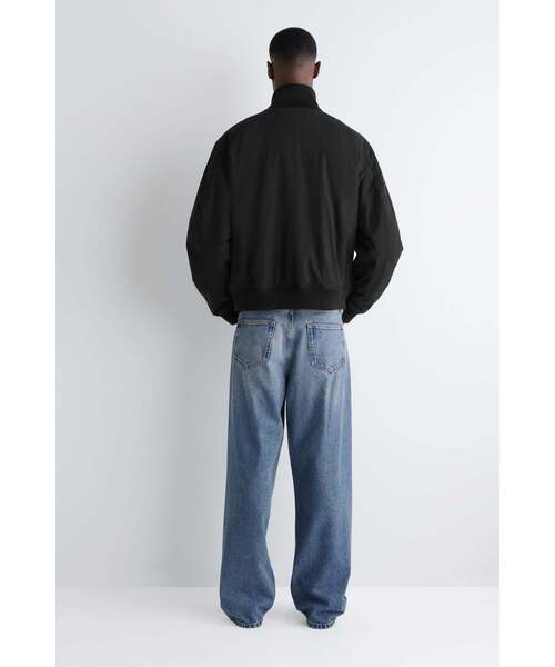 パッド入り綿フライトジャケット（ブルゾン）｜COS（コス）の