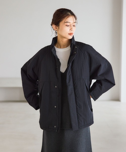 studio CLIP（スタディオクリップ）の「スタンドカラーミドルコート[プチサイズあり]（その他アウター・レディース・オフホワイト/カーキ/ブラック・FREE/PF）」の16枚目の写真