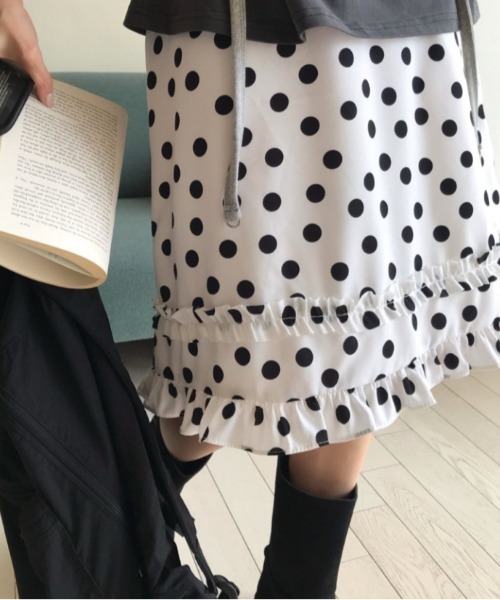 Vipoa（ヴィポア）の「dot frill skirt（スカート・レディース・ブラック/ホワイト・FREE）」の16枚目の写真