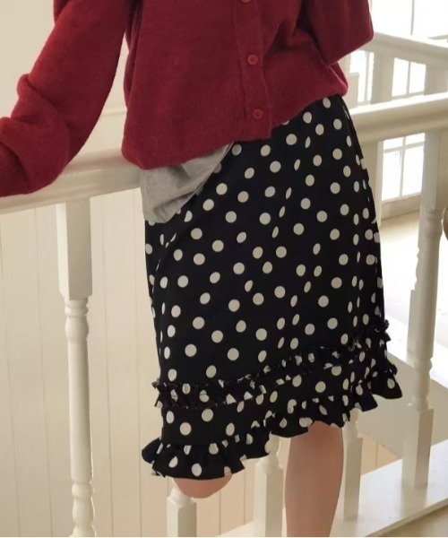 Vipoa(ヴィポア)の「dot frill skirt(スカート・レディース・ブラック/ホワイト・FREE)」の22枚目の写真