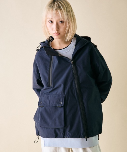 rehacer(レアセル)の「rehacer : W zip 2layer Mt.Jacket / ダブルジップ 2レイヤー マウンテン ジャケット(マウンテンパーカー・レディース・ネイビー/オレンジ・SMALL)」の5枚目の写真