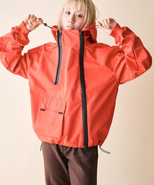 rehacer(レアセル)の「rehacer : W zip 2layer Mt.Jacket / ダブルジップ 2レイヤー マウンテン ジャケット(マウンテンパーカー・レディース・ネイビー/オレンジ・SMALL)」の18枚目の写真