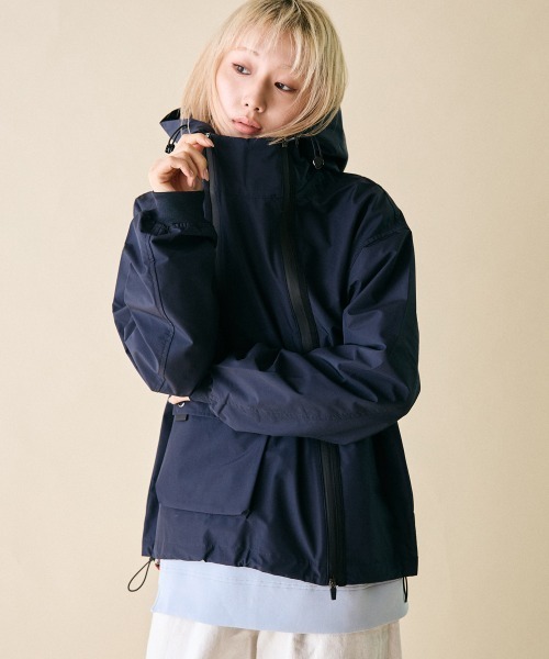 rehacer(レアセル)の「rehacer : W zip 2layer Mt.Jacket / ダブルジップ 2レイヤー マウンテン ジャケット(マウンテンパーカー・レディース・ネイビー/オレンジ・SMALL)」の21枚目の写真
