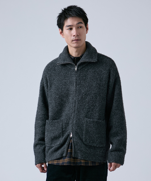 OSKR(オーエスケーアール)の「OSKR別注 ジップ シャギードライバーズニット(ニット/セーター・メンズ・チャコールグレー/ブラック・MEDIUM/LARGE)」の18枚目の写真