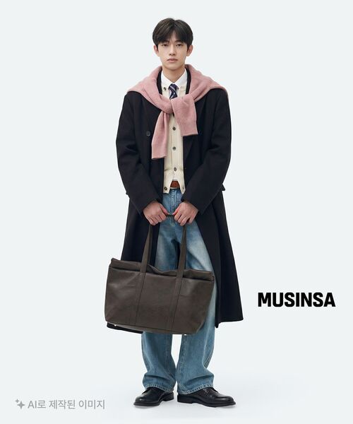 MUSINSA STANDARD（ムシンサスタンダード）の「カシミアブレンドパパショルダーダブルロングコート[ブラック]（チェスターコート・メンズ・その他・LARGE/X-LARGE/XX-LARGE/MEDIUM）」の11枚目の写真