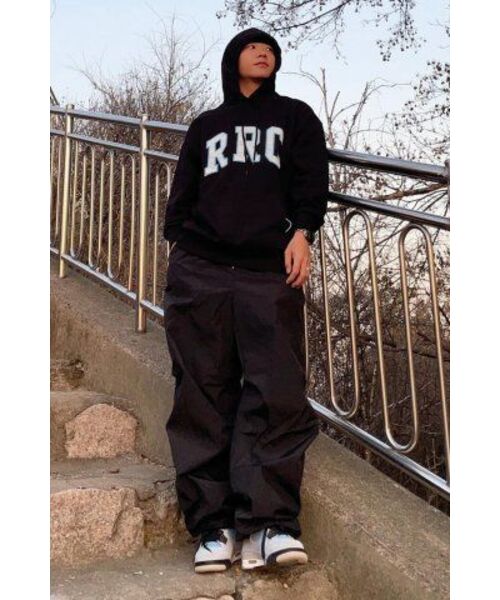 Retriever Club（レトリーバークラブ）の「RRC ARCH APPLIQUE HOODIE [BLACK]（パーカー・レディース・その他・SMALL/MEDIUM/LARGE/X-LARGE）」の15枚目の写真