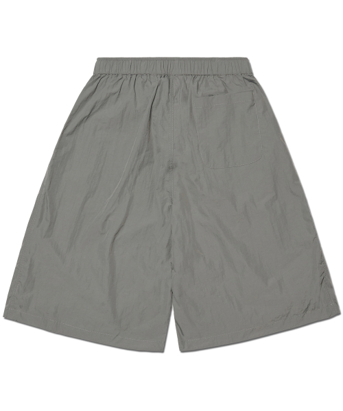 NOMANUAL(NOMANUAL)の「SHADE BELTED SHORTS - CHARCOAL(その他パンツ・レディース・その他・SMALL/MEDIUM/LARGE)」の2枚目の写真