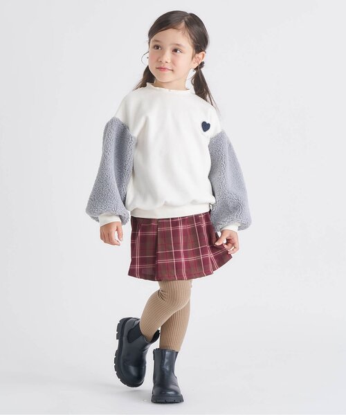 apres les cours（アプレレクール）の「【あったか/裏起毛】ハート刺繍袖ボアトレーナー（スウェット・キッズ・ラベンダー/アイボリー・80/90/100/110/120/130/140）」の6枚目の写真