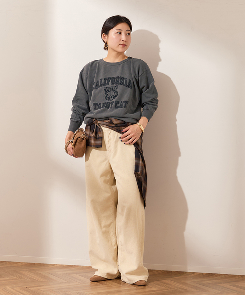 journal standard L'essage(ジャーナルスタンダードレサージュ)の「《追加2》【MIXTA/ミクスタ】CALIFORNIA TABBY CAT CREW SWEATSHI:スウェット(スウェット・レディース・ライトグレー/ブラック・MEDIUM)」の3枚目の写真