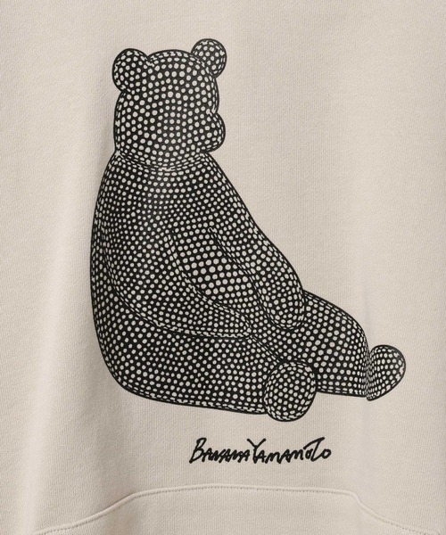 AMERICAN RAG CIE(アメリカンラグシー)の「【AMERICAN RAG CIE×BANANA YAMAMOTO】BEARスウェットフーディー(ユニセックス)(パーカー・メンズ・ライトグレー/ブラウン・LARGE/MEDIUM)」の7枚目の写真