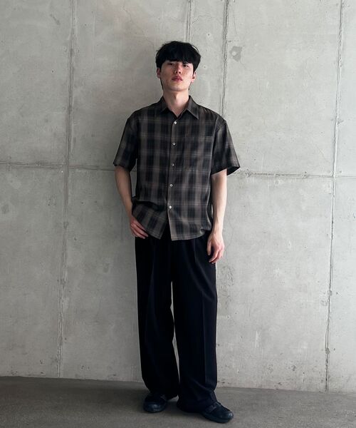 JUAN HOMME(ジュアンオム)の「ルーズドチェックハーフシャツ(ブラウン)(シャツ/ブラウス・レディース・その他・LARGE/MEDIUM)」の2枚目の写真
