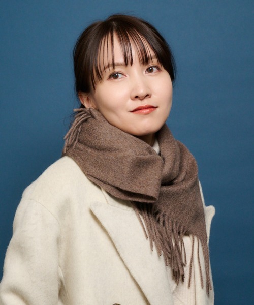 MOONBAT（ムーンバット）の「カシミヤ100％ 洗える 無地 マフラー（マフラー・レディース・ブラウン/キャメル/ダークグレー/グレー/オフホワイト/ブラック・FREE）」の19枚目の写真