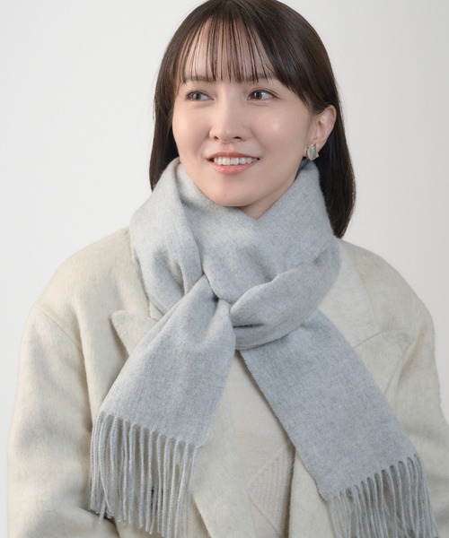 MOONBAT（ムーンバット）の「カシミヤ100％ 洗える 無地 マフラー（マフラー・レディース・ブラウン/キャメル/ダークグレー/グレー/オフホワイト/ブラック・FREE）」の15枚目の写真