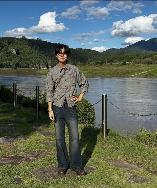 DECET(デケト)の「Loose Flared Jeans DCPT066Blue(デニムパンツ・メンズ・その他・26/28/30/32/34)」の15枚目の写真