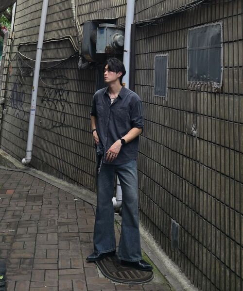 DECET(デケト)の「Loose Flared Jeans DCPT066Blue(デニムパンツ・メンズ・その他・26/28/30/32/34)」の3枚目の写真