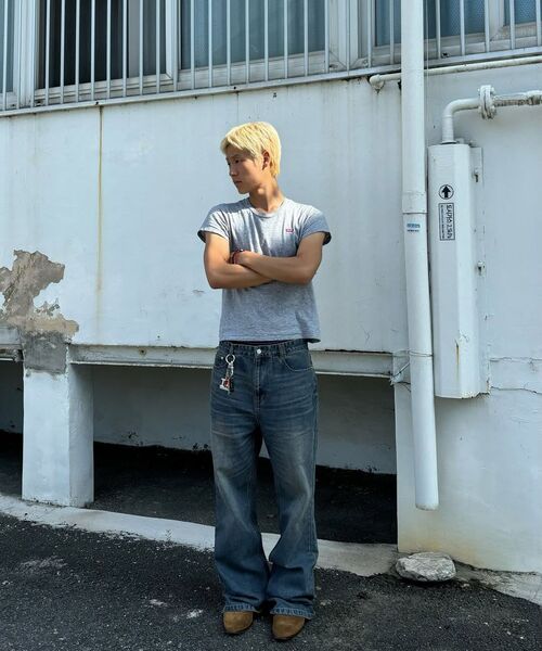 DECET(デケト)の「Loose Flared Jeans DCPT066Blue(デニムパンツ・メンズ・その他・26/28/30/32/34)」の2枚目の写真