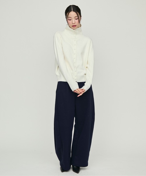 NUJOH(ヌゾ)の「Front Button High Neck Knit / フロントボタンハイネックニット(ニット/セーター・レディース・アイボリー/グレー・FREE)」の18枚目の写真