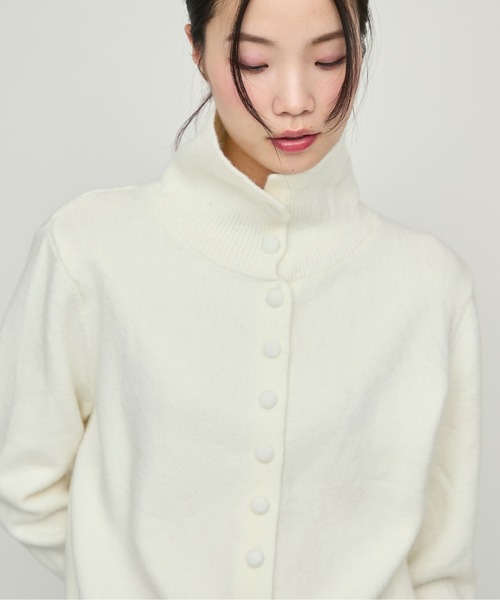 NUJOH(ヌゾ)の「Front Button High Neck Knit / フロントボタンハイネックニット(ニット/セーター・レディース・アイボリー/グレー・FREE)」の22枚目の写真