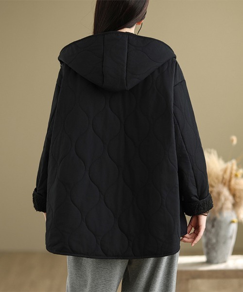 ONEP STAR(ワンピスター)の「ボアライナー付きフードアウター(その他アウター・レディース・カーキ/ブラック・MEDIUM/LARGE/X-LARGE)」の8枚目の写真