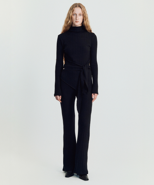 MAYVERU（メイバーユー）の「Arro Lounge Knit _ Black（ニット/セーター・レディース・その他・FREE）」の2枚目の写真