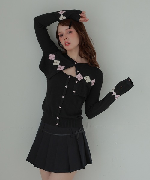 M DOLLY（エムドリー）の「ribbon pleats natura mini skirt/リボンプリーツナトゥラミニスカート（スカート・レディース・ブラック/グレー・S/M）」の3枚目の写真