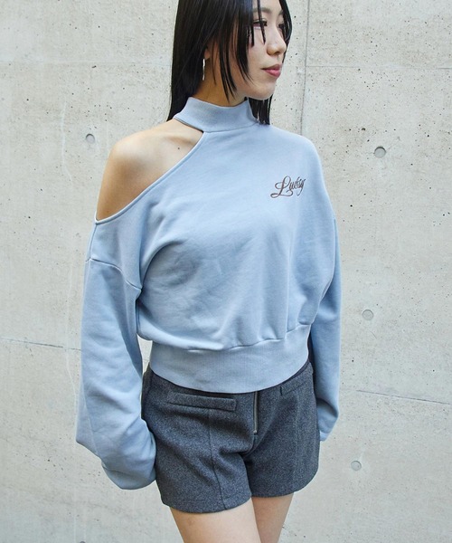 ANAP（アナップ）の「ウォッシュ加工 刺繍 チョーカーネック ワンショルダー スウェット（スウェット・レディース・ブラック/グレー/ライトブルー・F）」の18枚目の写真