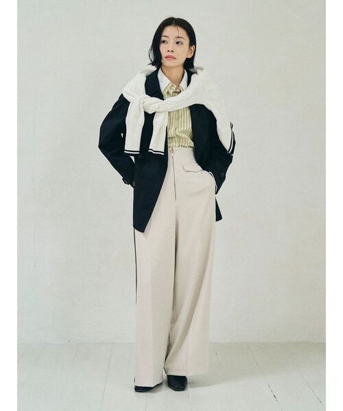 LAGUNAMOON(ラグナムーン)の「ミディアムトレンチコート(トレンチコート・レディース・ネイビー/ベージュ・FREE)」の11枚目の写真