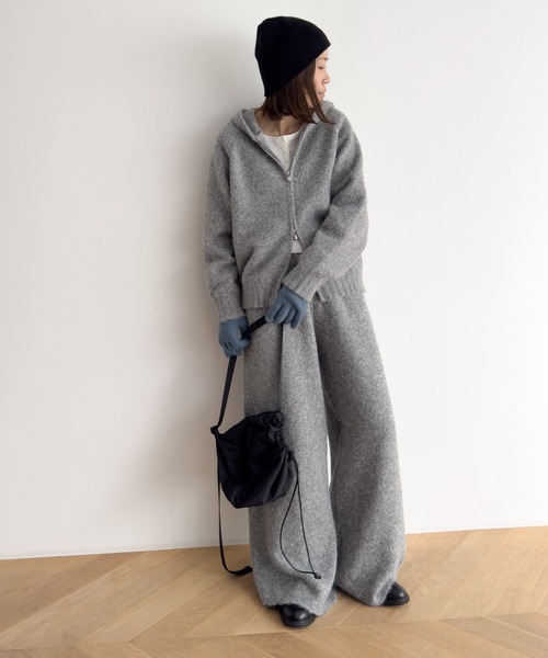 CANAL JEAN(キャナルジーン)の「El mar パーカーZIPニットセットアップ(セットアップ・レディース・グレー・ONE SIZE)」の1枚目の写真