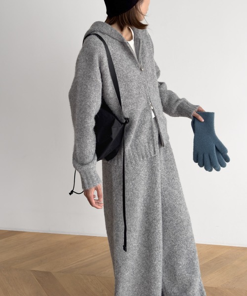 CANAL JEAN(キャナルジーン)の「El mar パーカーZIPニットセットアップ(セットアップ・レディース・グレー・ONE SIZE)」の9枚目の写真