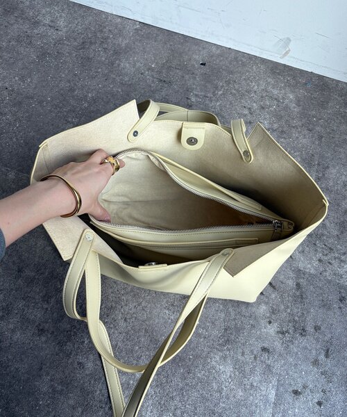 DouDou（ドゥドゥ）の「【WEB限定】横長2wayトートポーチ付（ショルダーバッグ・レディース・ブラック/ライトグレー/ベージュ/レモンイエロー・FREE）」の22枚目の写真