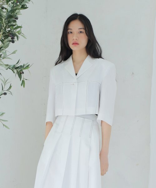 PAUL&ALICE(ポール&アリス)の「SUMMER CROP JACKET / WHITE(テーラードジャケット・レディース・ホワイト・FREE)」の1枚目の写真
