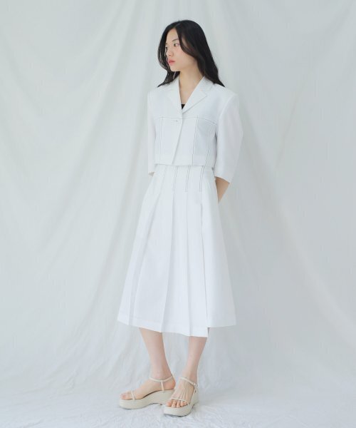 PAUL&ALICE(ポール&アリス)の「SUMMER CROP JACKET / WHITE(テーラードジャケット・レディース・ホワイト・FREE)」の2枚目の写真