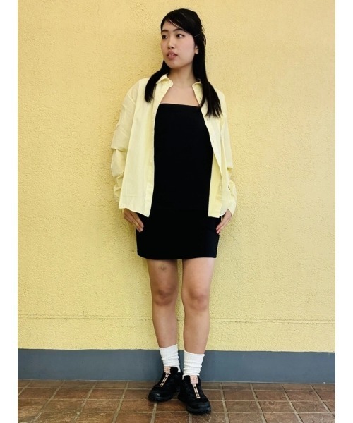 GAP(ギャップ)の「オーガニックコットン リラックスフィット GAPロゴ ポケットシャツ(シャツ/ブラウス・メンズ・イエロー/ホワイト/ネイビー・XS/S/M/L/XL)」の8枚目の写真