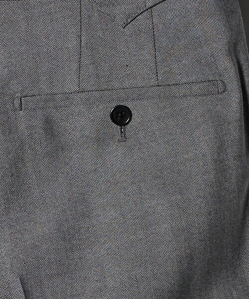 UNITED ARROWS(ユナイテッドアローズ)の「サイドアジャスター 1プリーツ スラックス(スラックス・メンズ・ダークブラウン/ダークグレー・48/50/46/44)」の15枚目の写真