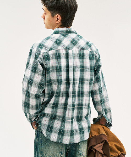 417 EDIFICE（フォーワンセブンエディフィス）の「ステッチチェック シャツ（シャツ/ブラウス・メンズ・ブラウン/グリーン/ピンク・MEDIUM/LARGE）」の11枚目の写真