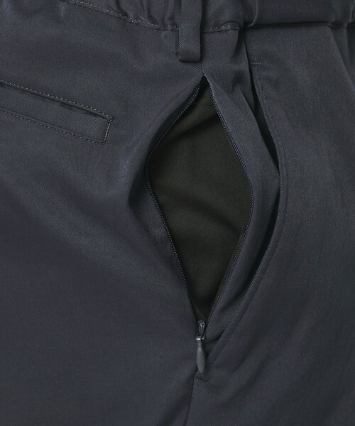 BEAUTY&YOUTH UNITED ARROWS（ビューティーアンドユースユナイテッドアローズ）の「TASLAN 1P イージー テーパード パンツ NO.7 吸水速乾機能付き（その他パンツ・メンズ・ネイビー/オフホワイト/ブラック・S/XL/M/L）」の14枚目の写真