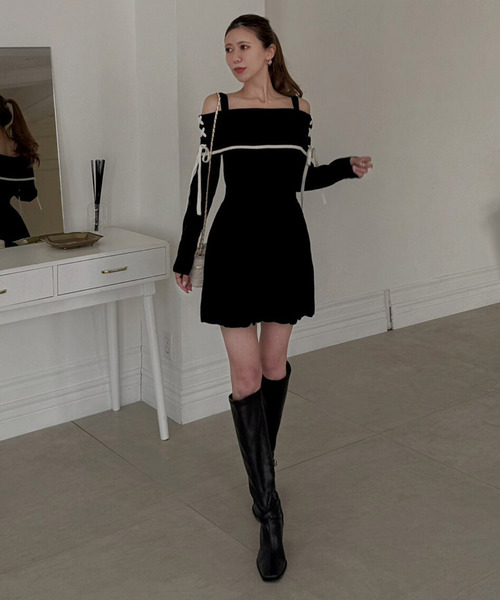 ROYAL PARTY(ロイヤルパーティー)の「オフショル配色プリーツニットミニワンピース(ワンピース・レディース・オフホワイト/グレー/ブラック・FREE)」の14枚目の写真