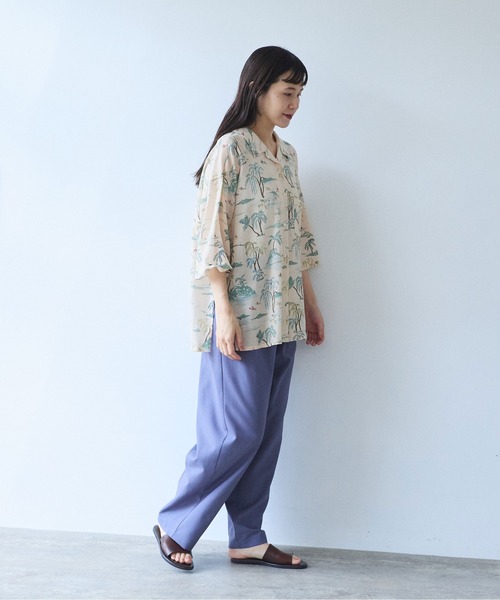 yuni(ユニ )の「△Island print open collar shirt(シャツ/ブラウス・レディース・ベージュ/ピンク・FREE)」の5枚目の写真