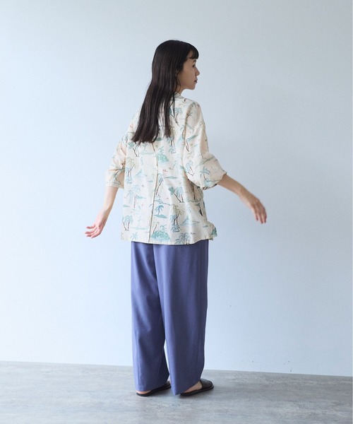 yuni(ユニ )の「△Island print open collar shirt(シャツ/ブラウス・レディース・ベージュ/ピンク・FREE)」の6枚目の写真