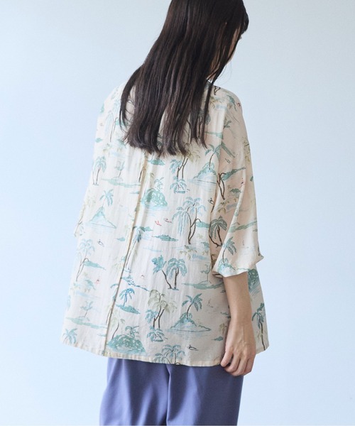 yuni(ユニ )の「△Island print open collar shirt(シャツ/ブラウス・レディース・ベージュ/ピンク・FREE)」の10枚目の写真
