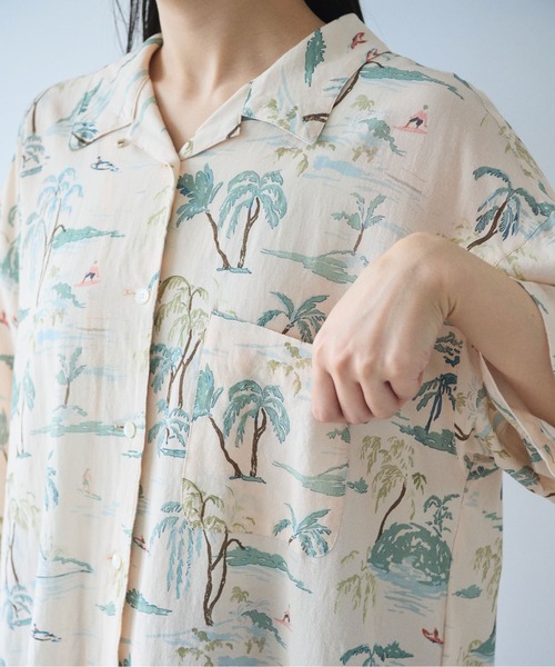 yuni(ユニ )の「△Island print open collar shirt(シャツ/ブラウス・レディース・ベージュ/ピンク・FREE)」の16枚目の写真